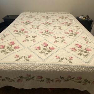 White and Pink Floral Quilt with Chevron Border
